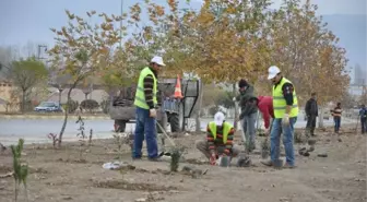 Doğu ile Batıyı Birbirine Bağlayan Yolda Çalışma