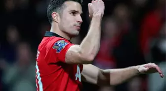 Van Persie Leverkusen Maçında Yok