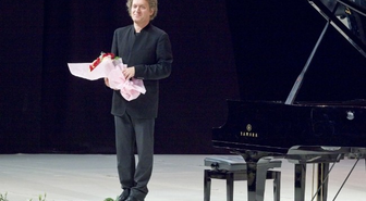 Festivalde İtalyan Piyanist Lucchesini Gecesi Yaşandı
