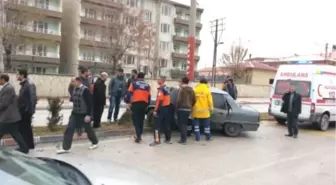 Van'da Trafik Kazası: 2 Yaralı