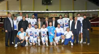 Afyonkarahisar Belediyespor Voleybol Takımı Bölgesel Ligde Yükseliyor