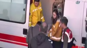 Yan Yatan Tır İstanbul Yolunu 3 Saat Trafiğe Kapattı