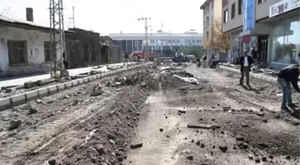 Belediye Kars'ı Yeniden İnşa Etti