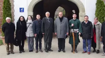 Kültür ve Turizm Bakanlığı Müsteşarı Özaslan, Macaristan'daki Tarihi Osmanlı Eserlerini Ziyaret Etti