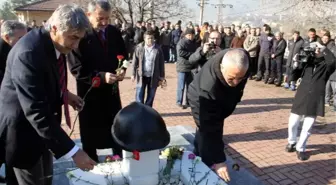 Metin Türker Mezarı Başında Anıldı