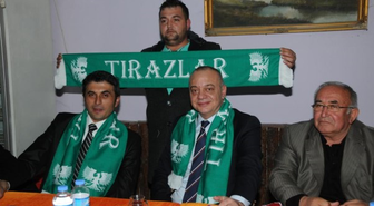 Başkan Ergün Sarıgöl'de Esnaf ve Vatandaşlarla Kucaklaştı