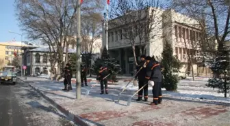 Afyonkarahisar'da Kar Manzaraları