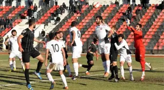 Uşak Sportif 0 - 0 Foça Belediyespor