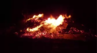 12 Kişilik İki Aile Kış Günü Evsiz Kaldı