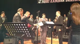 Fahri Kayahan Orkestrası'nın Konseri İlgi Gördü