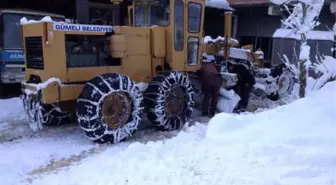 Gümeli'de Kar Temizleme Çalışması