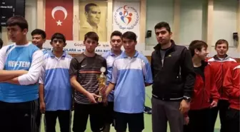 Nevşehir'de Badminton Heyecanı Sona Erdi