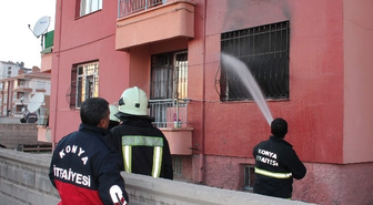 Evde Çıkan Yangında 6 Kişi Zehirlendi