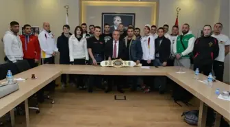 Böcek'ten Dünya Kemer Şampiyonası'na Tam Destek