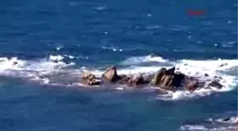 Bodrum Açıklarındaki Kayalıklarda Esrarengiz Sürat Teknesi