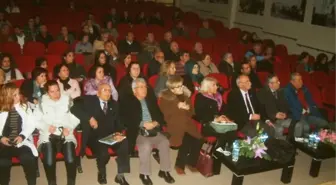 Burhaniye'de Fotoğraf Sergisi Açıldı