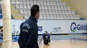 Çanakkale Belediyespor'da Bakırköy Belediyesi Yeşilyurt maçı hazırlıkları