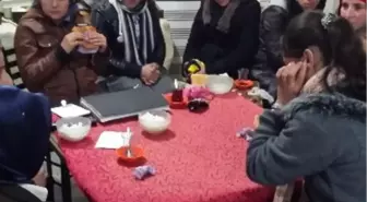 Derik'te 29 Öğrenci Karda Mahsur Kaldı