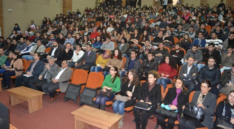 Erü İletişim Fakültesinde 'Kamuoyu Araştırmalarının Seçmen Üzerindeki Etkisi' Konulu Konferans