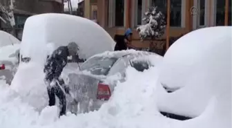 Şırnak'ta Kar Yağışı Hayatı Olumsuz Etkiliyor