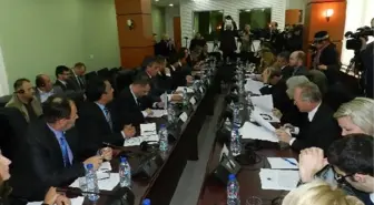 Kosova'da Garanti Edilmiş Sandalye Uygulanmasının 2 Dönem Daha Devam Etmesi İstendi