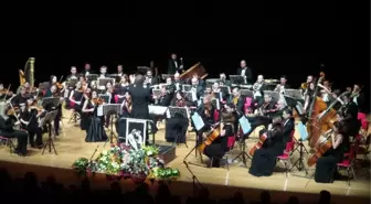 Soprano Zehra Yıldız Kartal'da Muhteşem Bir Gece İle Anıldı