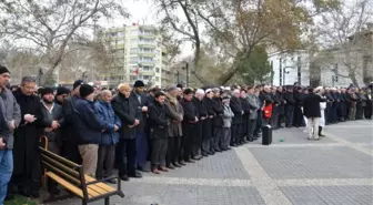 Kahramanmaraş'ta Molla İçin Gıyabi Cenaze Namazı Kılındı