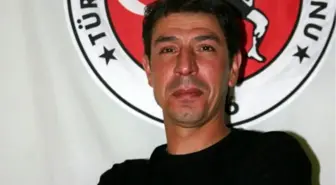 Kick Boks Milli Takım Antrenörü Arıs, Dumesf İl Temsilciliğine Atandı