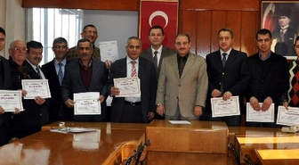 Zonguldak'ta Süt Sığırı Yetiştiricilerine Sertifika