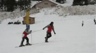 Atabarı'nda Kayak Sezonu Başladı