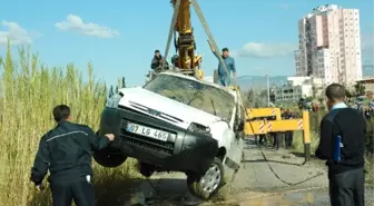 Virajı Alamayınca Kanala Uçtu: 1 Ölü