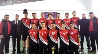 Gediz TML Voleybol Takımı Kütahya Şampiyonu