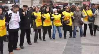 Kurukkale'de Eğitim- İş Sendikası'ndan Protesto Gösterisi