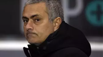 Mourinho: Maçın Hakimi Oluyoruz Ama Kaybediyoruz