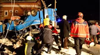 Kayseri'deki Trafik Kazasında Ölen ve Yaralanan Kişilerin İsimleri Belli Oldu