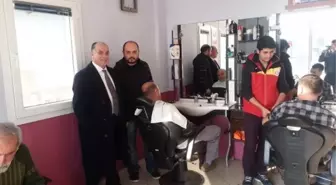 Ak Partili Çakıroğlu Yelkililer'le Kucaklaştı