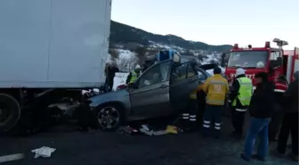 Bolu'da Trafik Kazası: 3 Ölü, 3 Yaralı