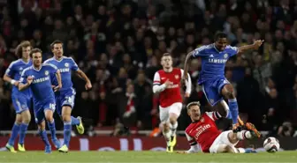 Perde Arsenal - Chelsea Derbisiyle Kapanıyor