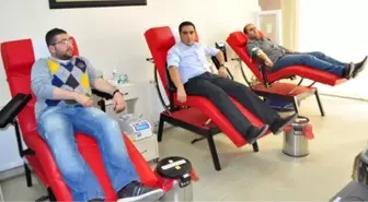 AK Parti Gençlik Kolları'ndan Kan Bağışı