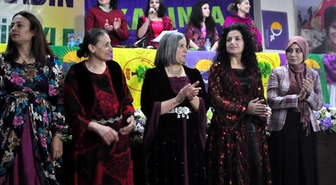 BDP 63 Kadın Adayıyla Gövde Gösterisi Yaptı