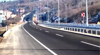 Bir Saatlik Yol 5 Dakikada Geçiliyor