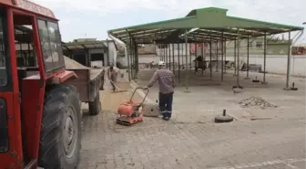 Burhaniye'ye Yeni Kapalı Pazar Yeri