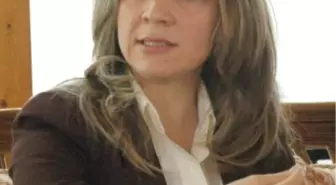 İzmir'de Bazı Kişilerin 'Suriyeliyim' Diyerek Ücretsiz Muayene Olduğu İddiası