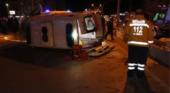 Mersin'de Yaralı Taşıyan Ambulans Kaza Yaptı: 5 Yaralı