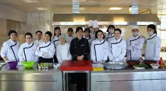 Doğu Karadeniz'in İlk Okullu Gurmeleri Yetişiyor