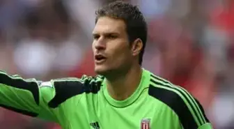 Begovic 5 Hafta Yok