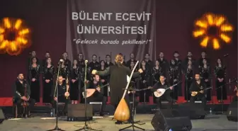 Beü'de Türk Halk Müziği Korosu Konser Verdi