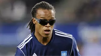 Edgar Davids Futbolu Bırakıyor