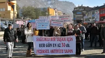 Gümüşhane'de Sağlıklı Yaşam Yürüyüşü Düzenlendi