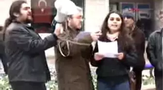 Yalova'da Ayakkabı Kutulu Gösteri